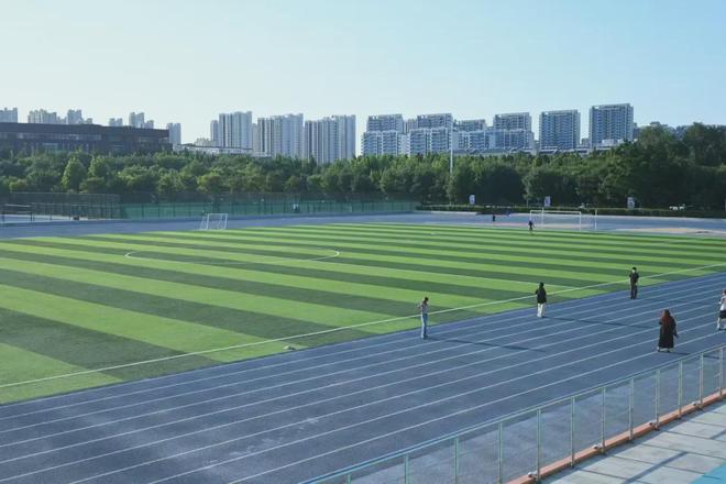 聊城大学：66万平方米田径场华丽变身！(图6)