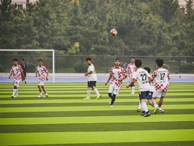 聊城大学：66万平方米田径场华丽变身！(图8)