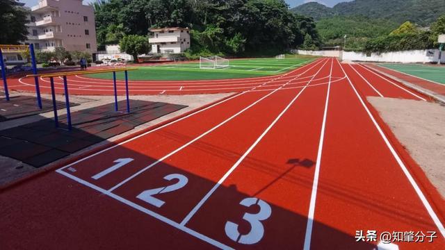 漂亮！广宁这8所学校的体育场地华丽“变身”(图9)