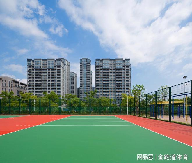 硅 PU 防水涂料：为运动场地保驾护航(图1)