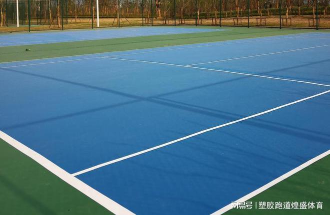硅 PU 材料：运动场地的卓越之选(图1)