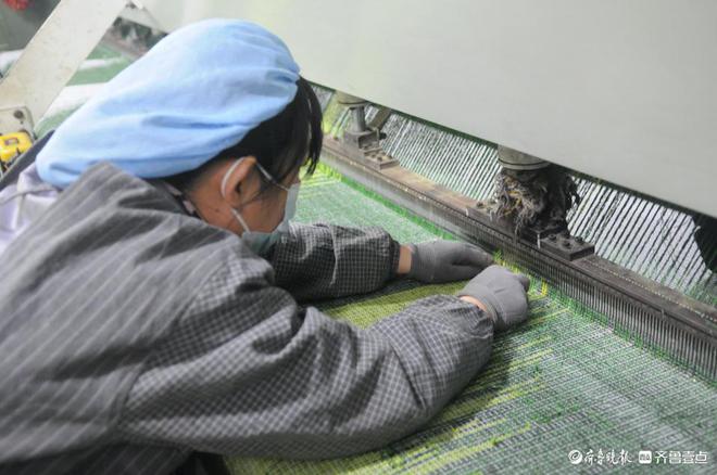 淄博淄川人造草坪出口世界各地(图1)