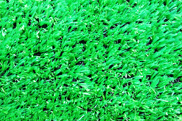 共创草坪前三季度营收2259亿元同比增1789%净利润394亿元同比增1175%毛利率下降110个百分点(图1)