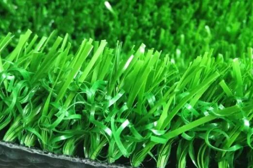 行业内对人造草坪的分类都有哪些(图1)