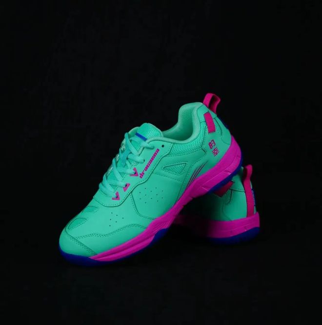 用心打造的羽毛球鞋只为您的球场每一步！(图3)