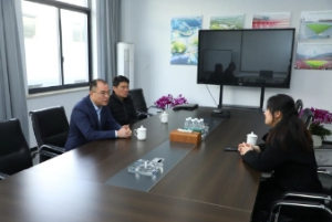 致敬“她”力量 西渚镇开展“三八”国际妇女节走访慰问活动(图2)