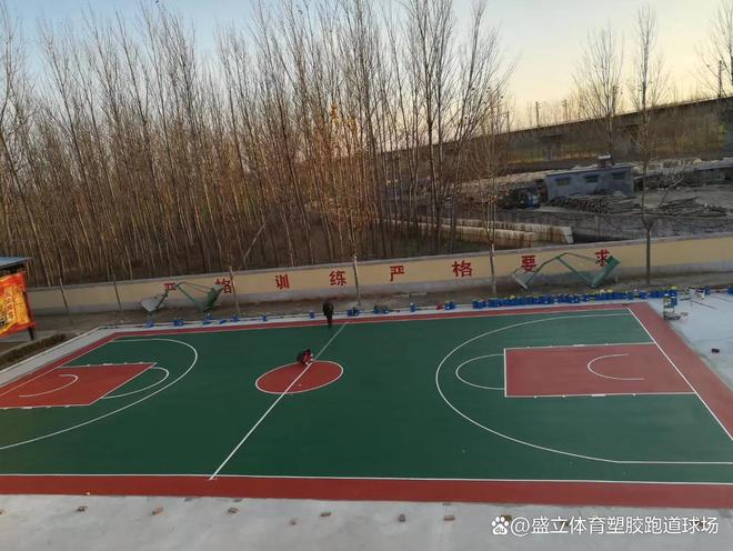 硅PU室外地坪施工工艺的流程(图1)