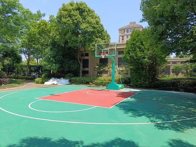 告别老旧设施1000+户居民迎来活力新空间→(图1)