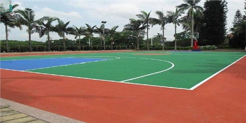 橄榄球场硅PU场地面层施工方法docx(图1)
