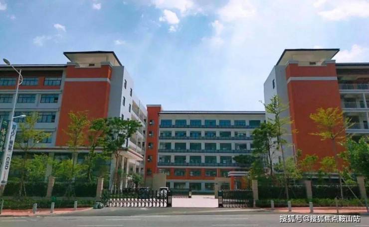2025聚焦华标峰湖御境(华标峰湖御境售楼处)首页网站-营销中心-欢迎您-楼盘详情-最新价格-户型图-容积率@售楼处(图2)