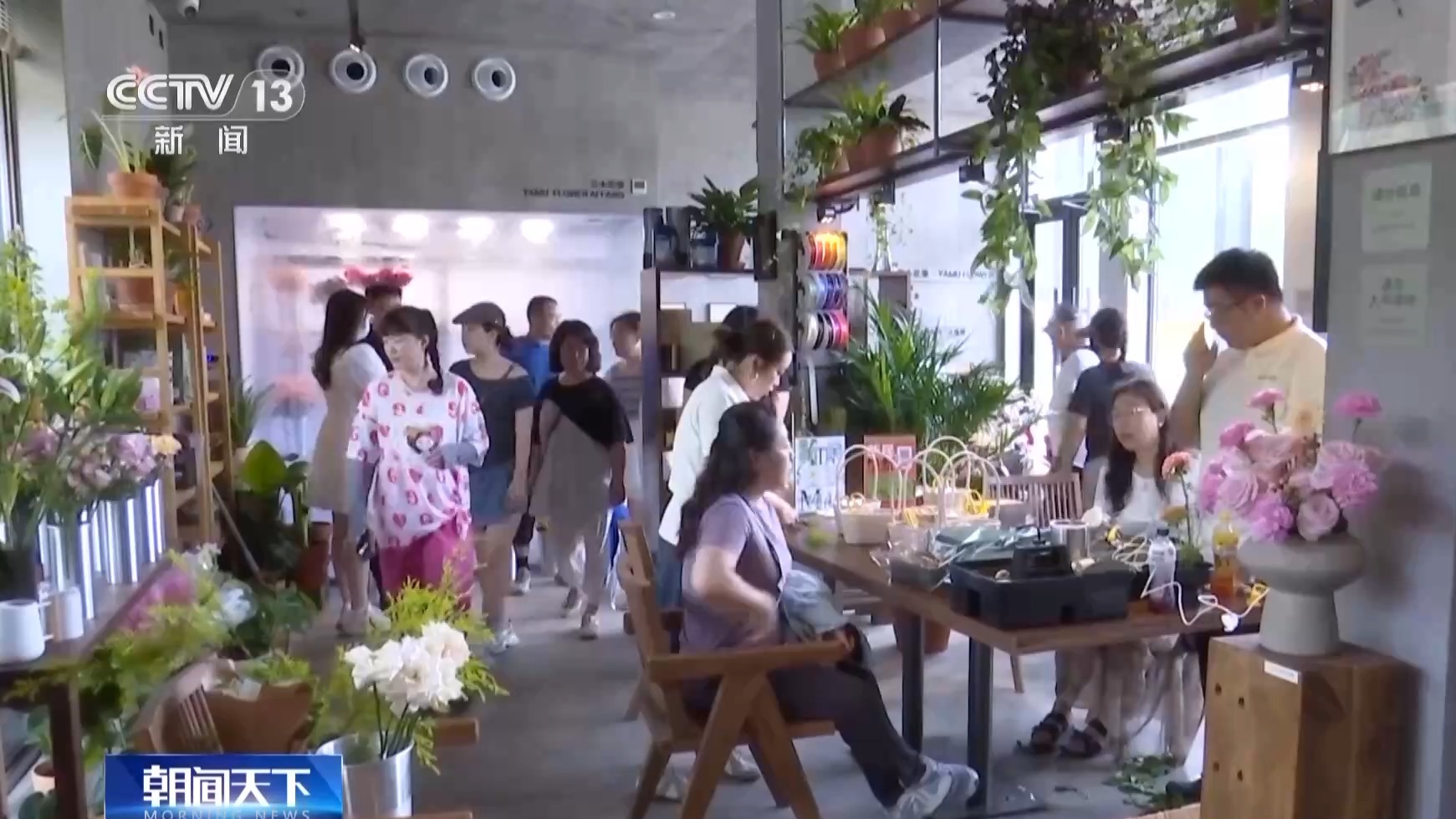 活力中国调研行丨 一砖一瓦皆故事 看百年老街如何焕新(图1)
