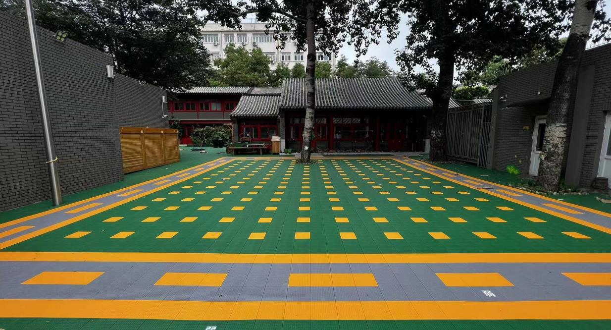 幼儿园升级改造利器——悬浮式拼装地板(图2)