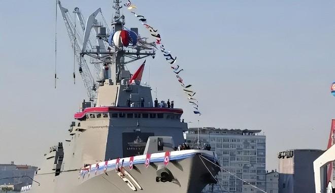 终于扶正朝鲜新驱逐舰抢救成功代价沉重船头已切掉主炮报废(图3)