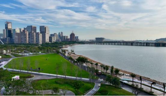 前海石公园桂湾段滨海岸线焕新升级！新增巨型沙池、星空草坪网友热议“深圳滨海休闲新地标”(图8)