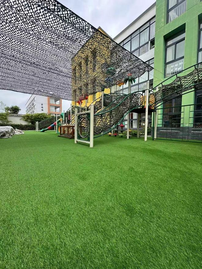 人造草坪施工流程全解析(图3)