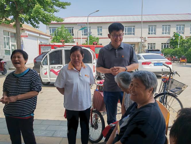 【2025年中国农民丰收节北京市主场活动亮点抢先看】第一书记风采展区 用心用情绘就北京乡村新图景(图1)