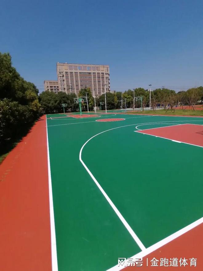 家里露台能用硅PU材料吗？优缺点全面分析看完再决定！(图1)