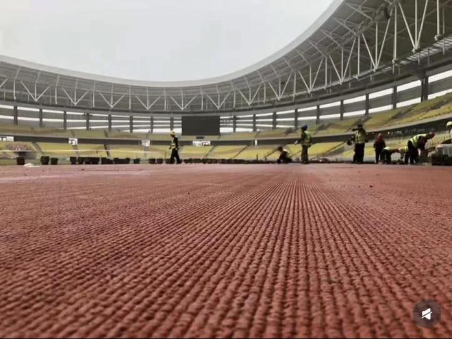 你知道预制性型塑胶跑道的特点吗？(图1)
