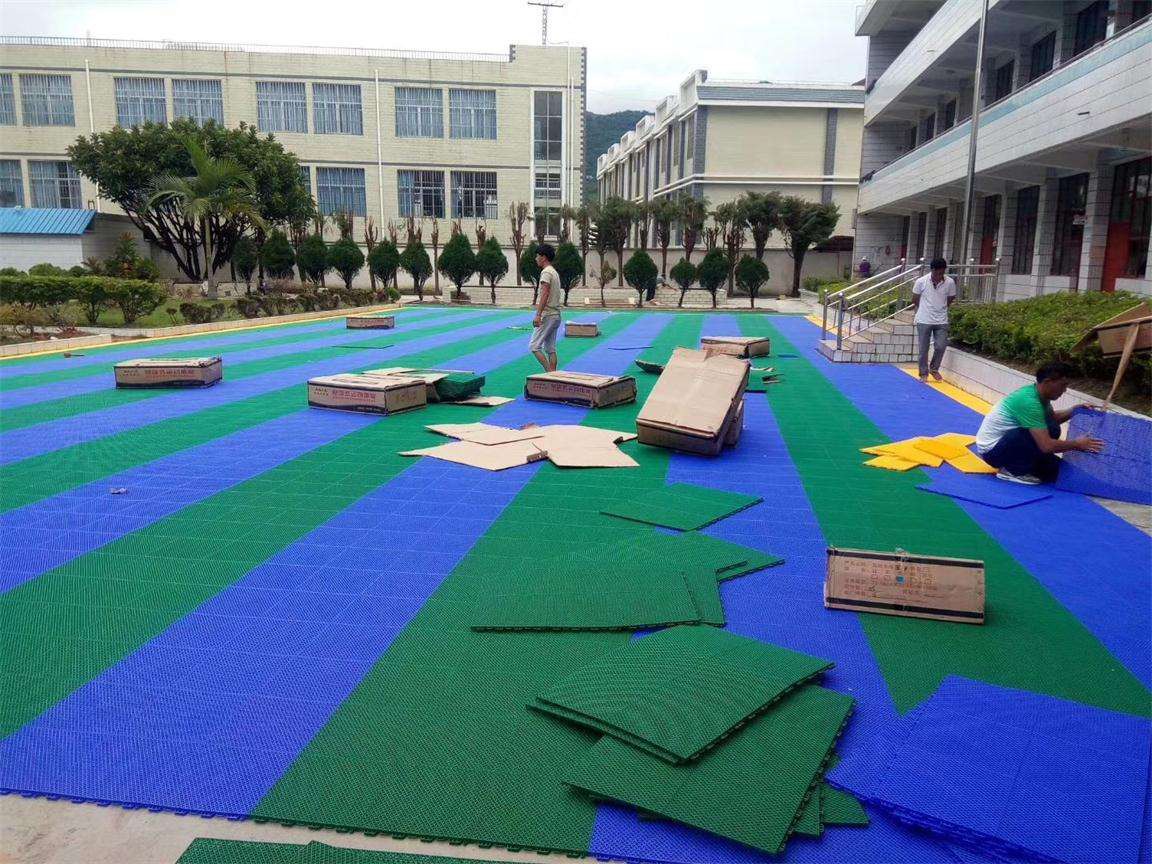 专业设计悬浮拼装地板供应商家(图1)