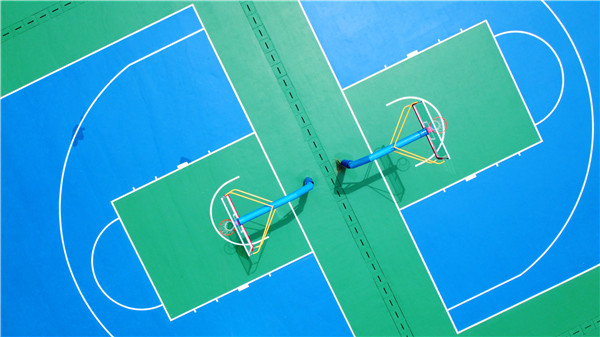 硅PU球场的大致施工步骤(图1)