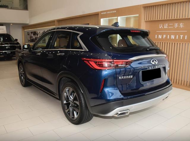 2026款英菲尼迪QX50实车到店换装全新悬浮屏配L2级辅助驾驶(图4)