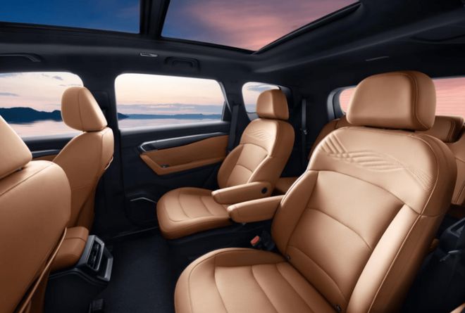 直瀑式格栅3种座椅布局 第三代豪越L正式亮相(图9)