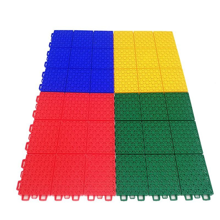 VR大空间：打破边界的沉浸式体验(图1)