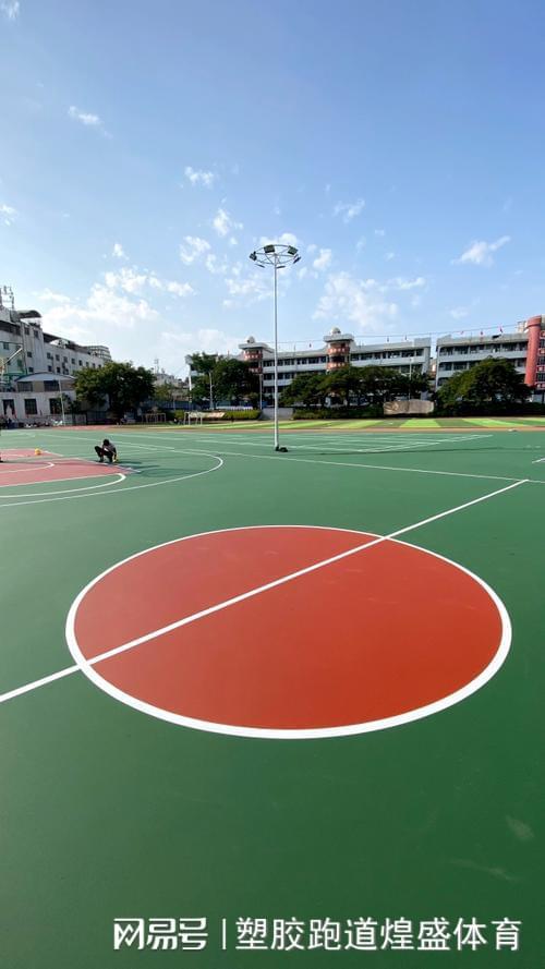 硅 PU 球场是不是越厚越好？真相来了！(图2)