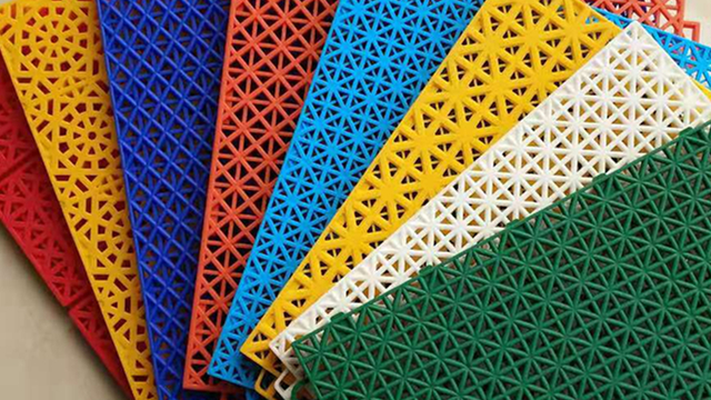 悬浮式拼装地板软连接设计更有效的防止热胀冷缩(图2)