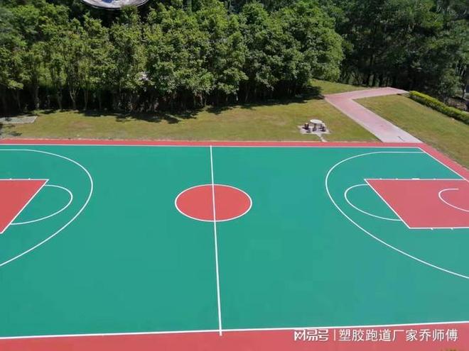 丙烯酸球场多少钱一平？(图1)