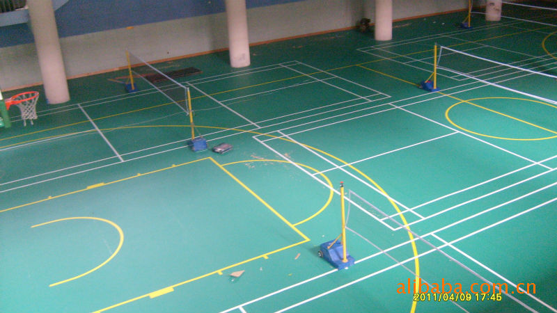 使用硅PU材料建造运动球场有什么优势介绍(图1)