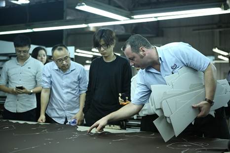 遇见伟巴斯特的极致天窗工艺(图11)