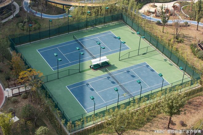 无溶剂硅PU球场施工工艺(图2)