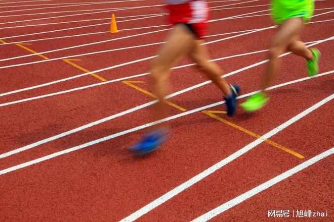 2026预制式塑胶跑道中学操场厂家选型(图1)