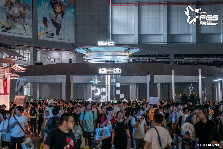 四天七万人鹰角把自己的游戏世界做了出来(图2)