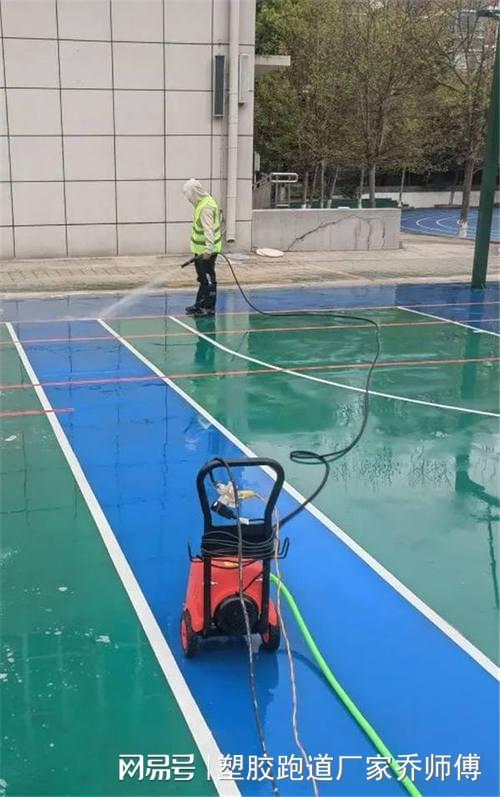 2026聚氨酯地坪生产厂家推荐钢屑地坪环氧磨石聚氨酯砂浆硅PU球场生产厂家优选指南！(图1)